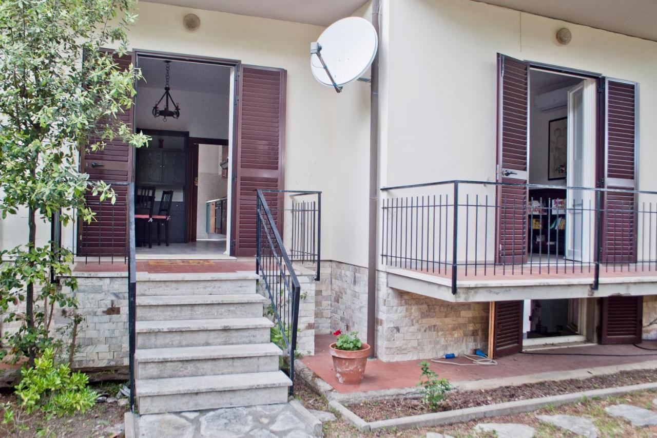 Ferienwohnung Cedro Del Libano Castiglioncello Exterior foto